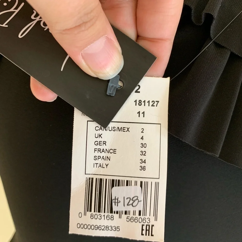 Joseph Ribkoff Ruffle Collar Tank Top - Picture 4 of 4